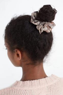 Heimstone Accessories Scrunchie In Ciment