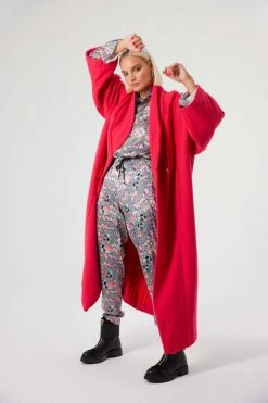 Heimstone Eren Coat In Pink Razuberi Cashmere