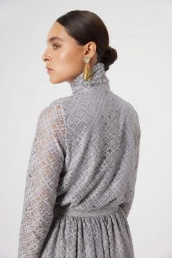 Heimstone SALES Come Top In Zinc Lace