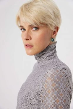 Heimstone SALES Come Top In Zinc Lace