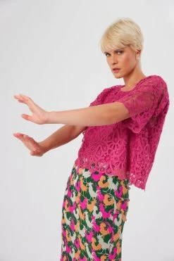 Heimstone Wallace T-shirt In Salsa Lace SALES