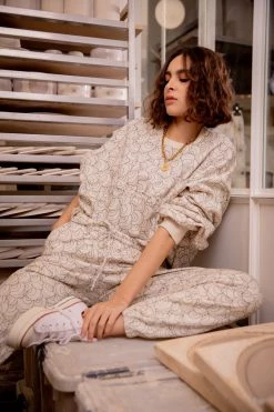 Heimstone Kiara Pants In Seashell Printed Fleece