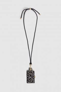 Heimstone Shop Woman The Minis - 6 Key Holder In White Giraffe Printed Leather 8 Heimstone Shop Woman The Minis - 6 Key Holder In White Giraffe Printed Leather