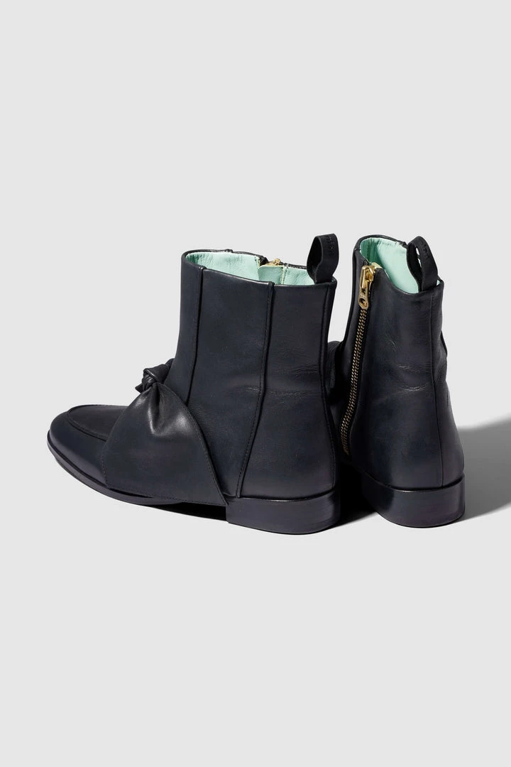 Heimstone BB Boots In Black Leather Shop Woman 5 Heimstone BB Boots In Black Leather Shop Woman