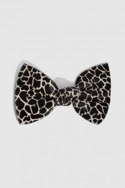 Heimstone Small Hair Clip In White Giraffe Printed Leather Shop Woman