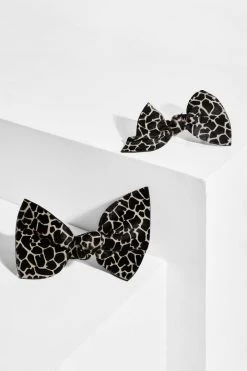 Heimstone Small Hair Clip In White Giraffe Printed Leather Shop Woman